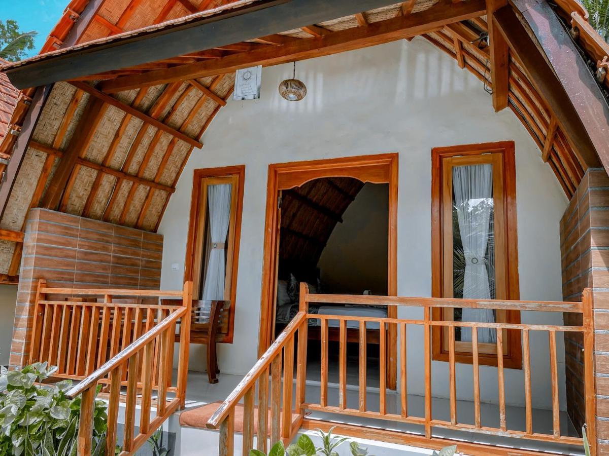 Mertha Sari Resto & Bungalow Klungkung Esterno foto