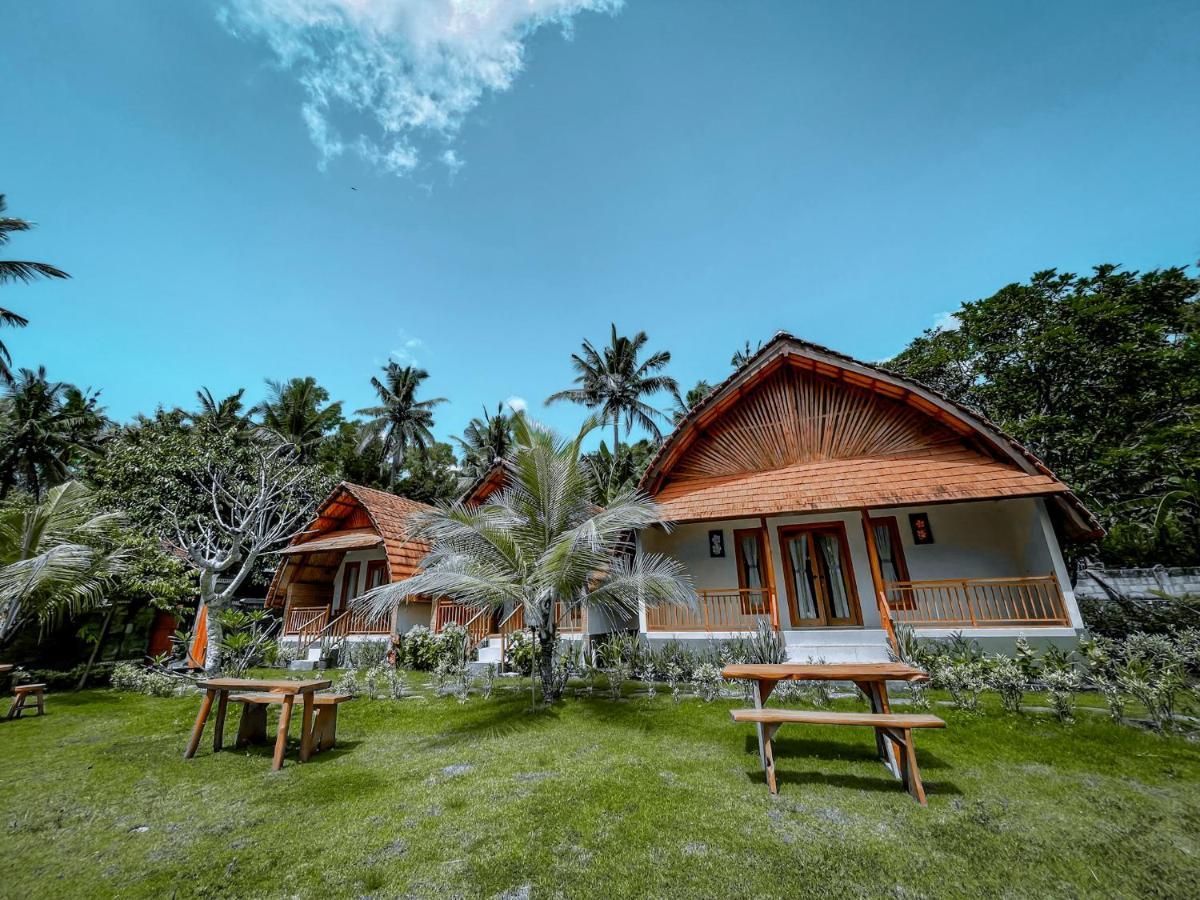 Mertha Sari Resto & Bungalow Klungkung Esterno foto