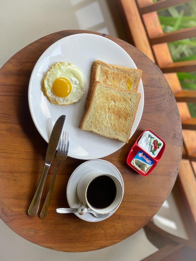 Mertha Sari Resto & Bungalow Klungkung Esterno foto